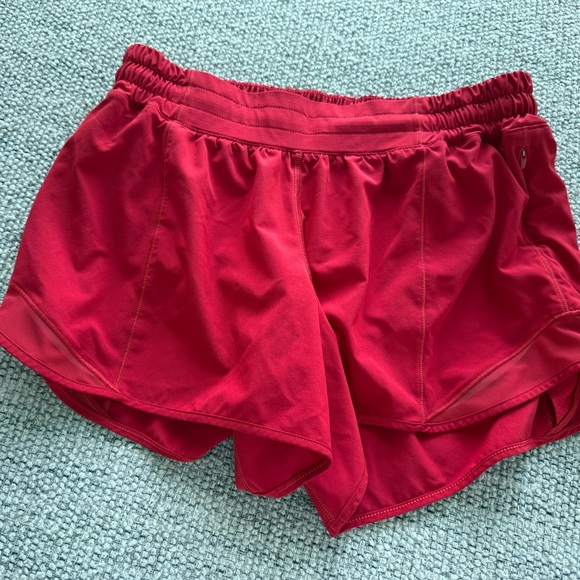 Lululemon Athletica Red Athletic Shorts Lightweight Elastic Waist - Picture 1 of 3